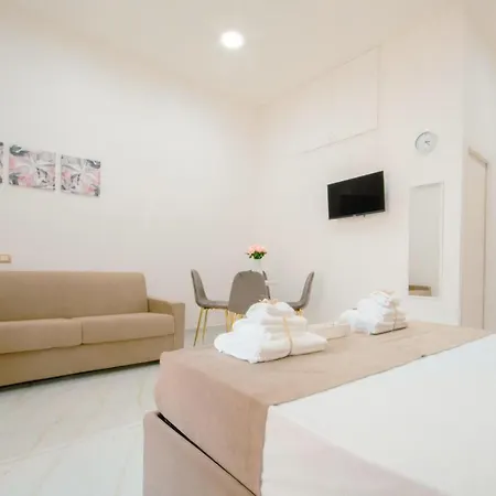 La Reggia Della Duchesca 4* نابولي